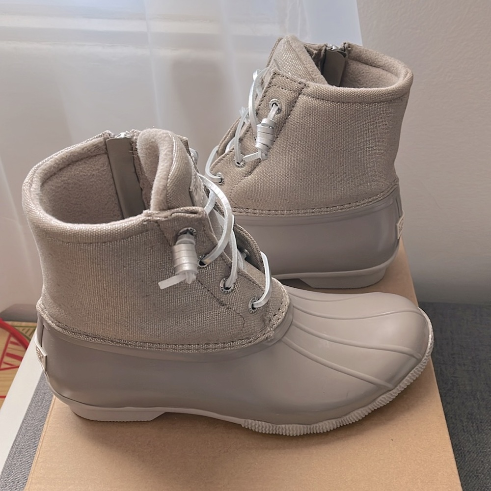 Sperry Saltwater Sparkle Dove duck boot - waterproof rain snow boot - NEW in box